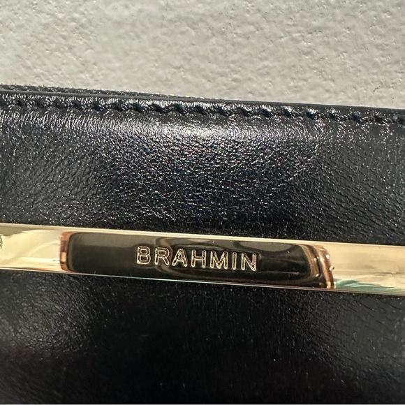 Brahmin Large Black Smooth Leather Gold Hardware Suede Interior Wristlet
